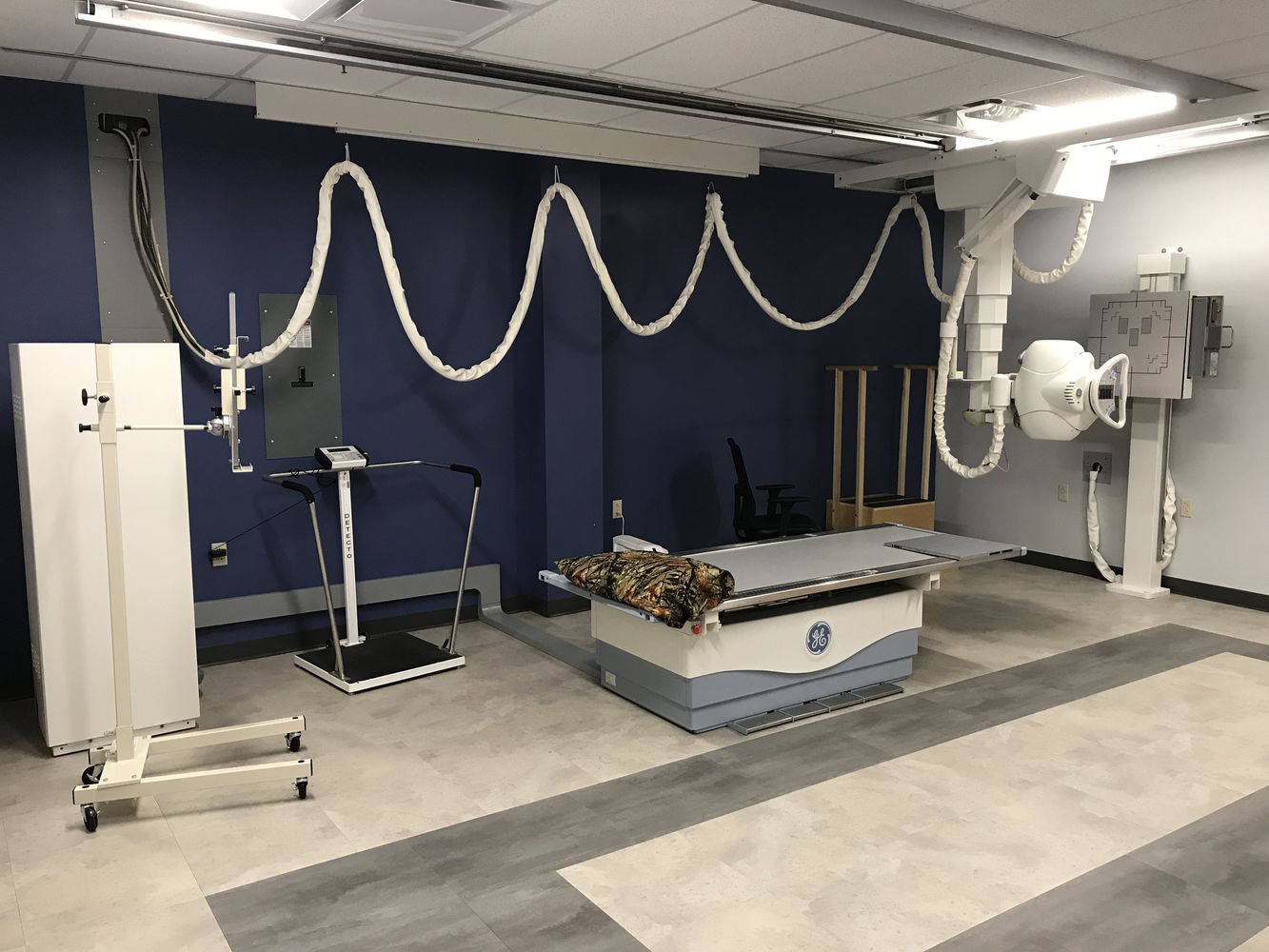 Medical Clinic / Surgery Center: 1507 Linwood Dr, Paragould, AR 72450